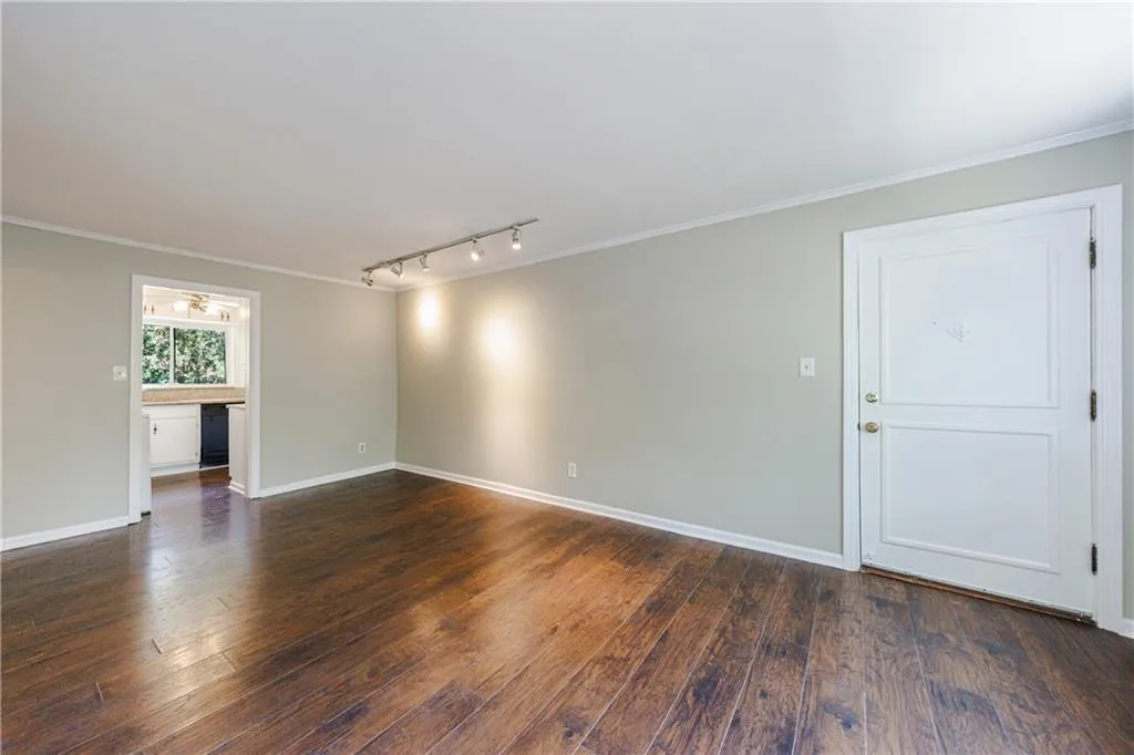 101 Ardmore Place Nw Unit 3, Atlanta, Georgia 30309, 2 Bedrooms Bedrooms, ,1 BathroomBathrooms,Residential,For Sale,101 Ardmore Place Nw Unit 3,7654654