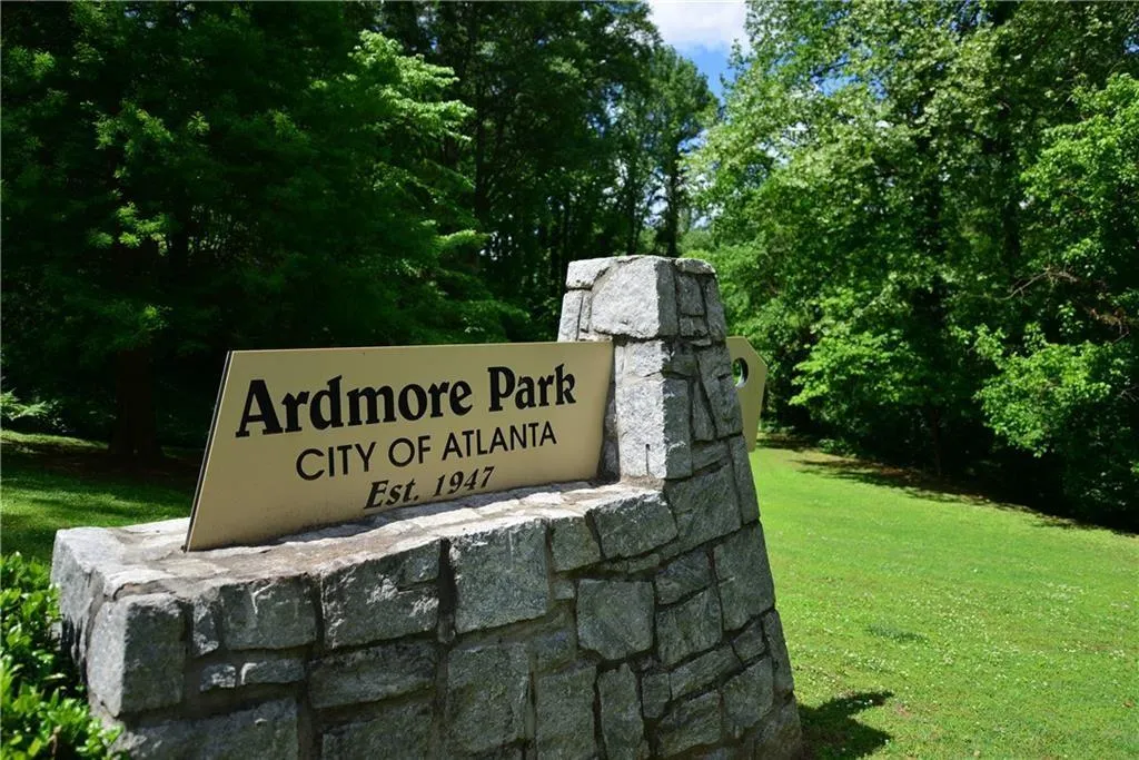 101 Ardmore Place Nw Unit 3, Atlanta, Georgia 30309, 2 Bedrooms Bedrooms, ,1 BathroomBathrooms,Residential,For Sale,101 Ardmore Place Nw Unit 3,7654654