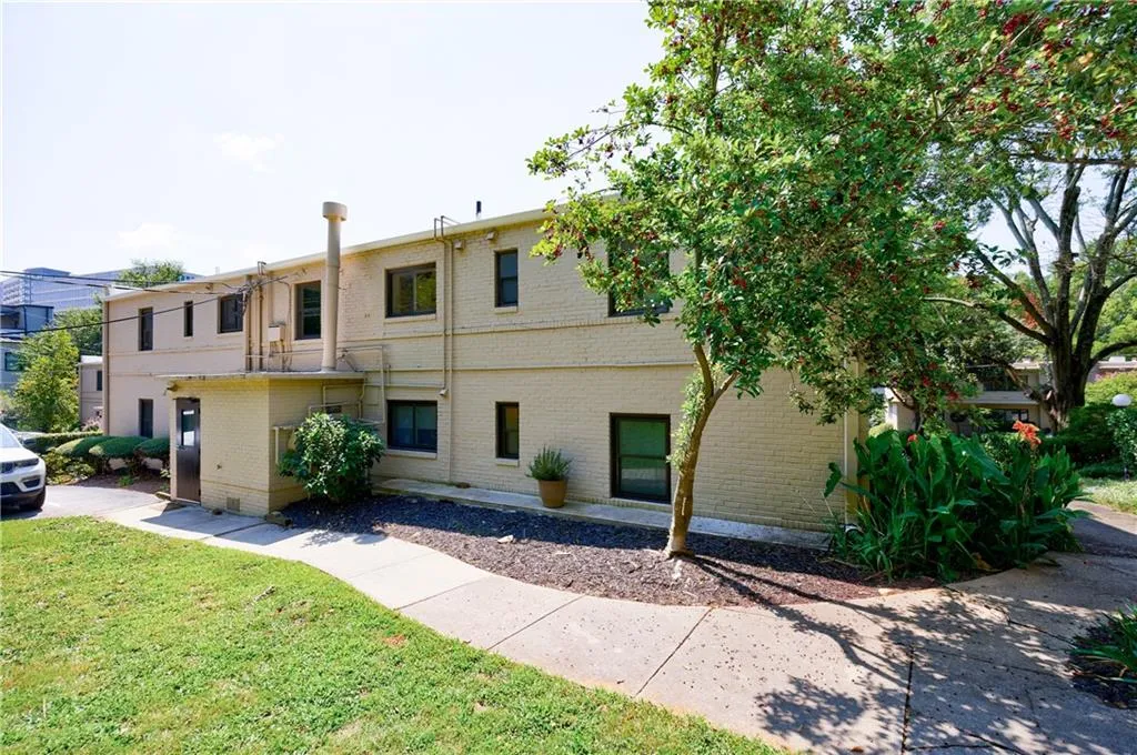 101 Ardmore Place Nw Unit 3, Atlanta, Georgia 30309, 2 Bedrooms Bedrooms, ,1 BathroomBathrooms,Residential,For Sale,101 Ardmore Place Nw Unit 3,7654654