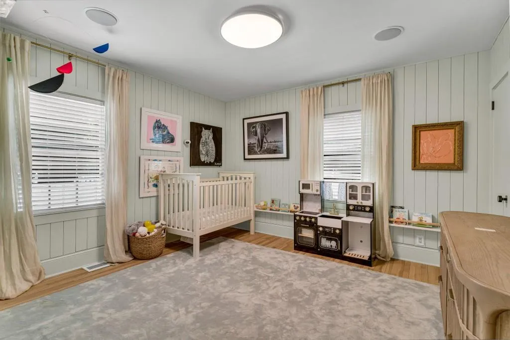 568 E Wesley Road Ne, Atlanta, Georgia 30305, 3 Bedrooms Bedrooms, ,3 BathroomsBathrooms,Residential,For Sale,568 E Wesley Road Ne,7612343