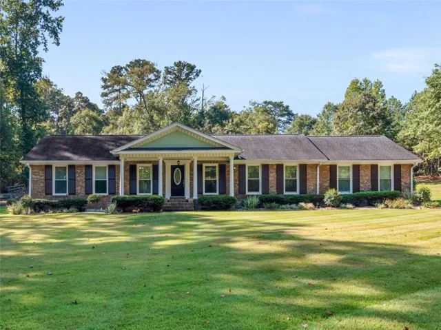 6401 E Glen Road E, Lithonia, Georgia 30038