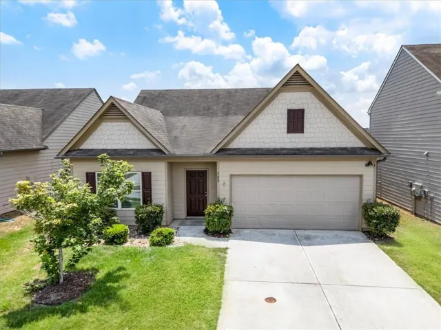 703 Independence Avenue, Pendergrass, Georgia 30567
