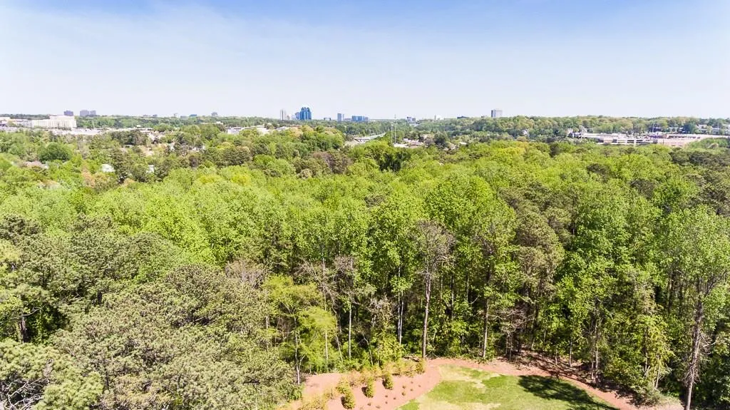 5737 Long Island Drive Nw, Sandy Springs, Georgia 30327, 6 Bedrooms Bedrooms, ,5 BathroomsBathrooms,Residential,Sold,5737 Long Island Drive Nw,5903541