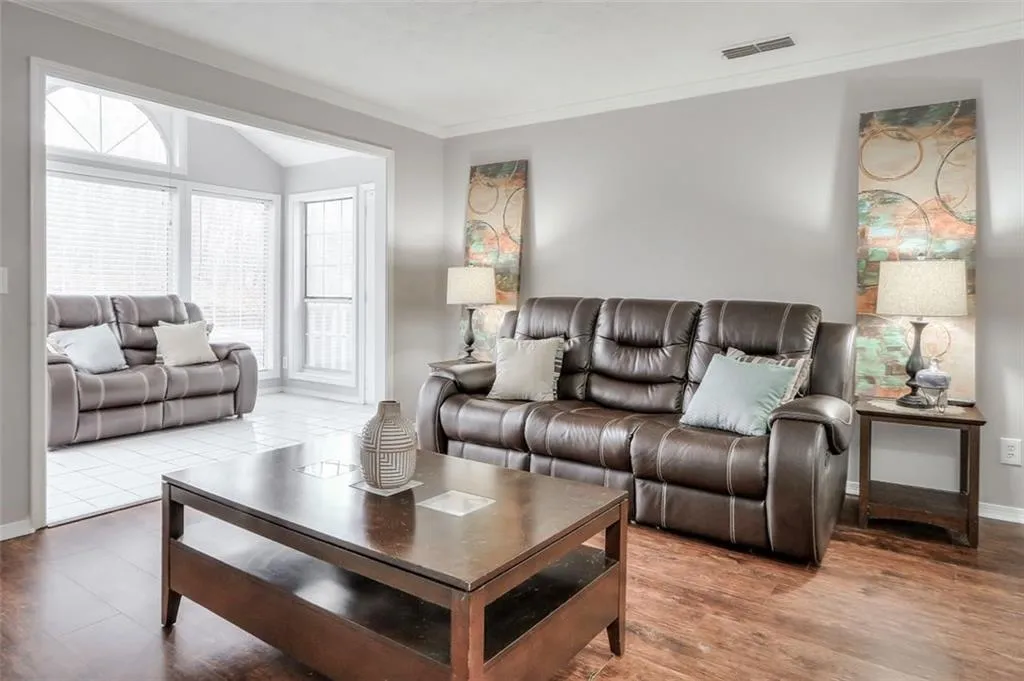 1510 Gettysburg Place, Atlanta, Georgia 30350, 2 Bedrooms Bedrooms, ,1 BathroomBathrooms,Residential,Sold,1510 Gettysburg Place,6699395