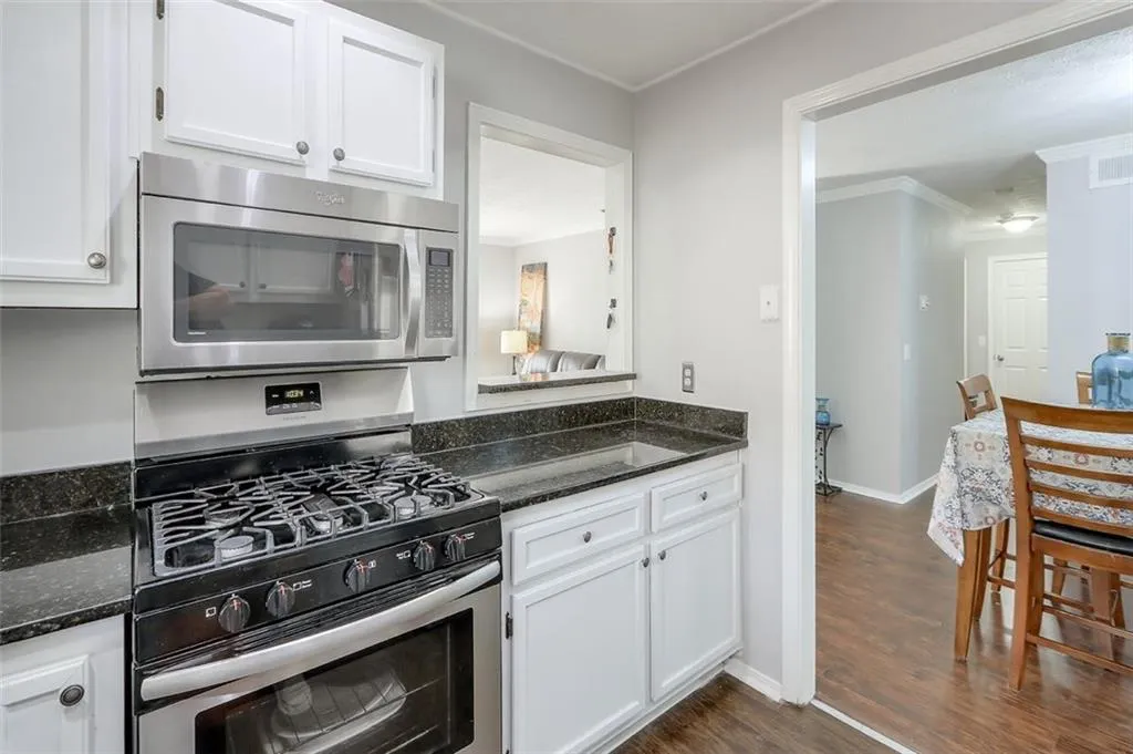 1510 Gettysburg Place, Atlanta, Georgia 30350, 2 Bedrooms Bedrooms, ,1 BathroomBathrooms,Residential,Sold,1510 Gettysburg Place,6699395