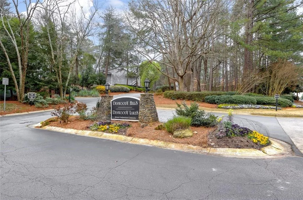 1510 Gettysburg Place, Atlanta, Georgia 30350, 2 Bedrooms Bedrooms, ,1 BathroomBathrooms,Residential,Sold,1510 Gettysburg Place,6699395