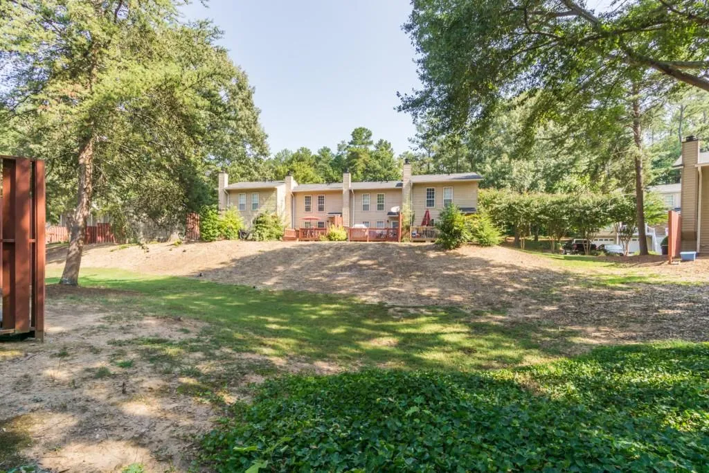 202 Masons Creek Circle Unit 202, Sandy Springs, Georgia 30350, 2 Bedrooms Bedrooms, ,2 BathroomsBathrooms,Residential,Sold,202 Masons Creek Circle Unit 202,6627059