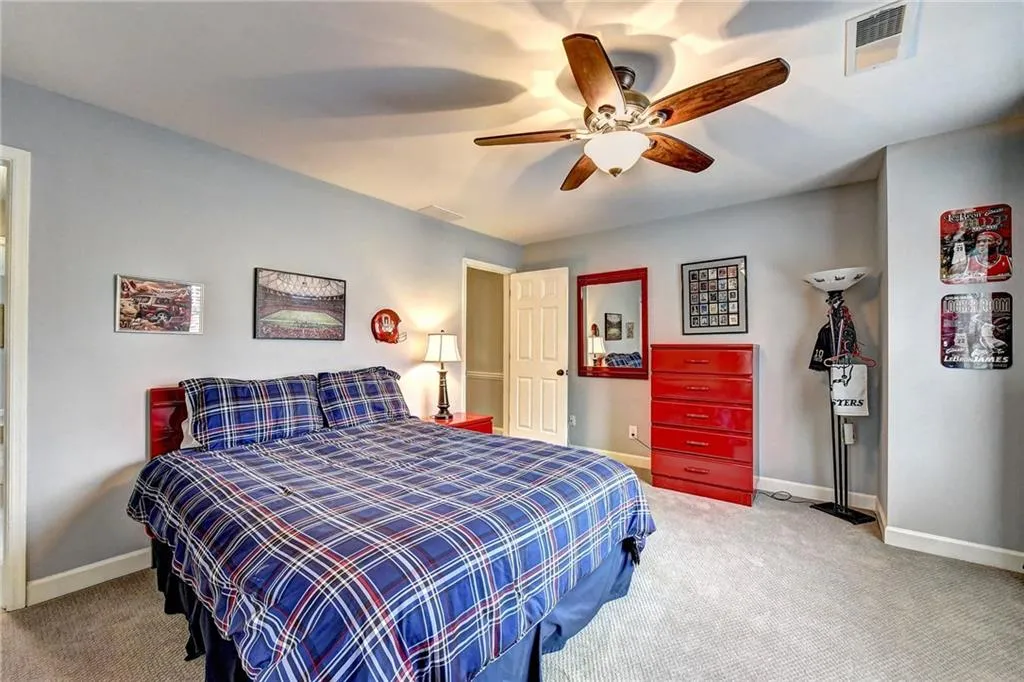 690 Bittersweet Trail, Sandy Springs, Georgia 30350, 6 Bedrooms Bedrooms, ,4 BathroomsBathrooms,Residential,Sold,690 Bittersweet Trail,6057222