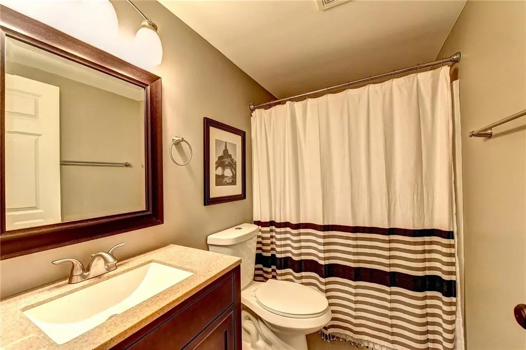 690 Bittersweet Trail, Sandy Springs, Georgia 30350, 6 Bedrooms Bedrooms, ,4 BathroomsBathrooms,Residential,Sold,690 Bittersweet Trail,6057222