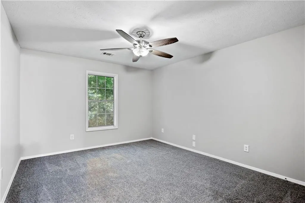 1110 Natchez Trace, Sandy Springs, Georgia 30350, 2 Bedrooms Bedrooms, ,1 BathroomBathrooms,Residential,Sold,1110 Natchez Trace,6912722