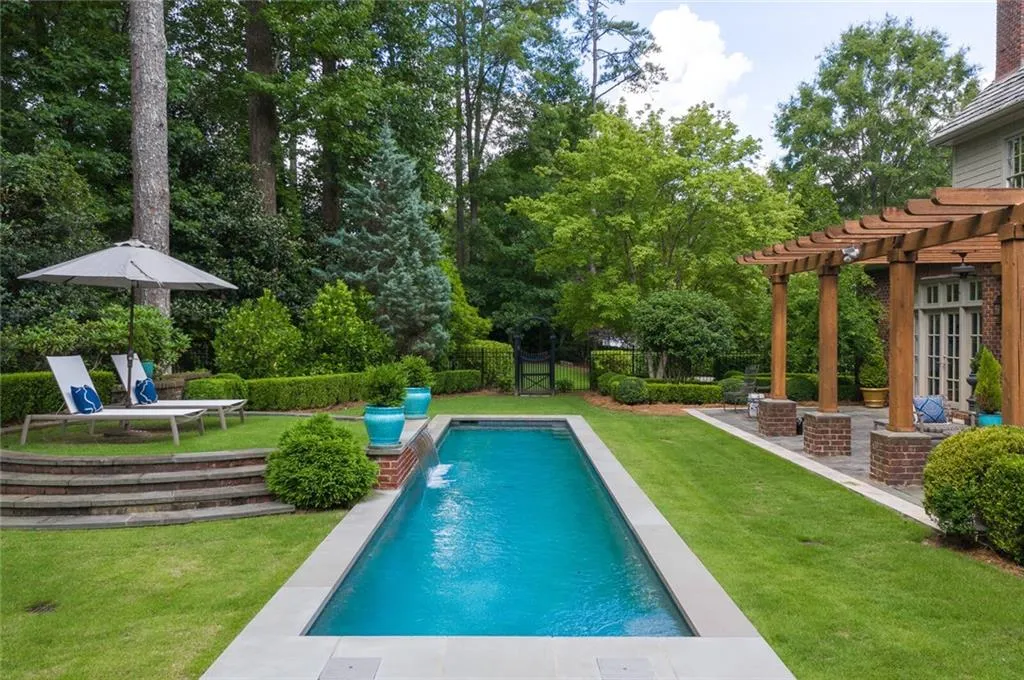 18 Leighton Court, Atlanta, Georgia 30327, 6 Bedrooms Bedrooms, ,6 BathroomsBathrooms,Residential,Sold,18 Leighton Court,6914096 18 Leighton Court, Atlanta, Georgia 30327, 6 Bedrooms Bedrooms, ,6 BathroomsBathrooms,Residential,Sold,18 Leighton Court,6914096