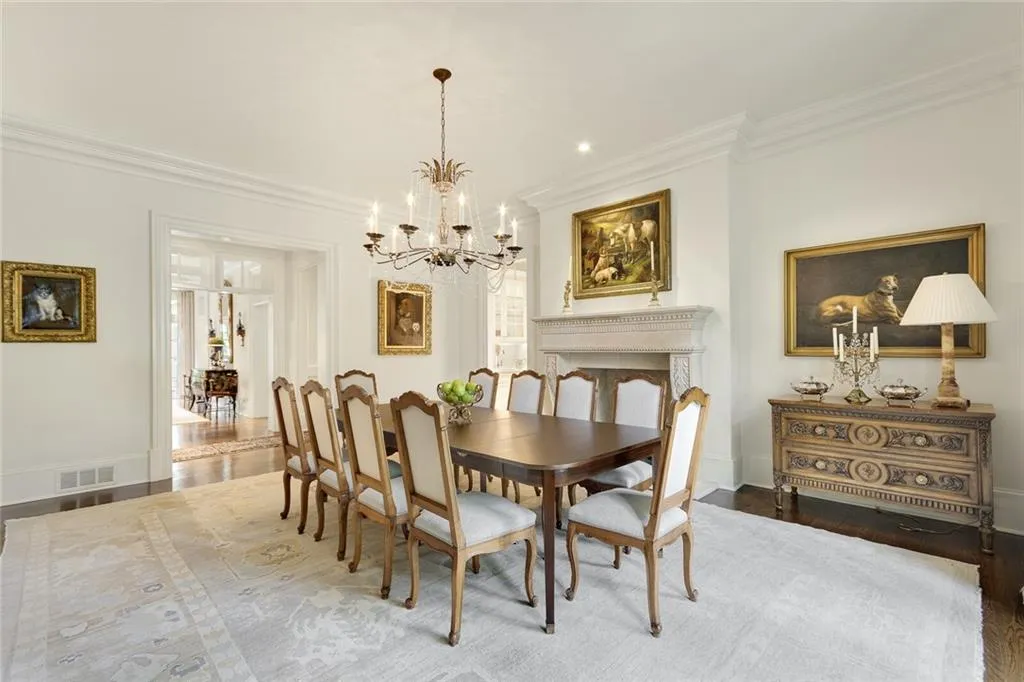 18 Leighton Court, Atlanta, Georgia 30327, 6 Bedrooms Bedrooms, ,6 BathroomsBathrooms,Residential,Sold,18 Leighton Court,6914096 18 Leighton Court, Atlanta, Georgia 30327, 6 Bedrooms Bedrooms, ,6 BathroomsBathrooms,Residential,Sold,18 Leighton Court,6914096