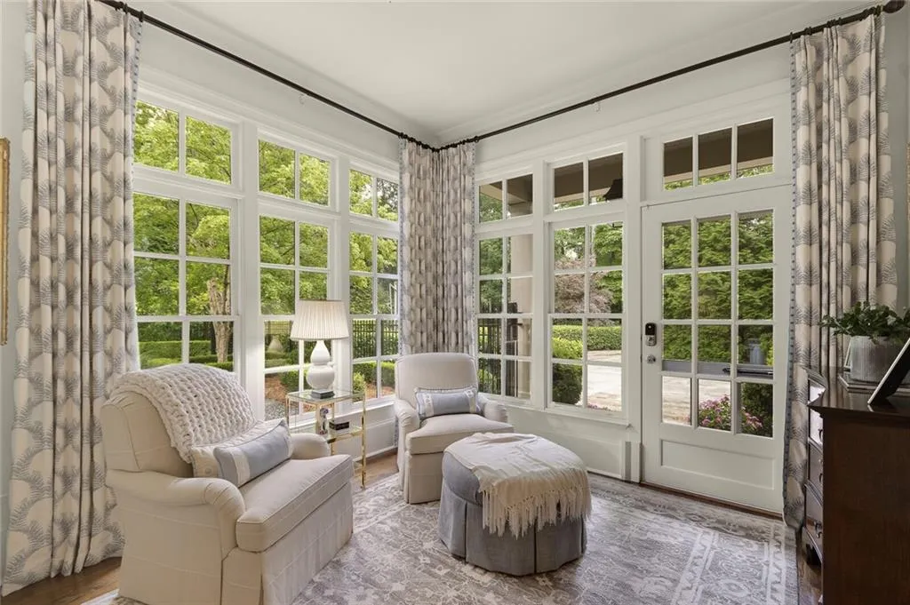 18 Leighton Court, Atlanta, Georgia 30327, 6 Bedrooms Bedrooms, ,6 BathroomsBathrooms,Residential,Sold,18 Leighton Court,6914096 18 Leighton Court, Atlanta, Georgia 30327, 6 Bedrooms Bedrooms, ,6 BathroomsBathrooms,Residential,Sold,18 Leighton Court,6914096