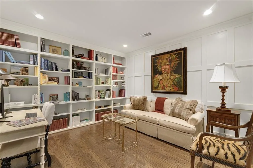 18 Leighton Court, Atlanta, Georgia 30327, 6 Bedrooms Bedrooms, ,6 BathroomsBathrooms,Residential,Sold,18 Leighton Court,6914096 18 Leighton Court, Atlanta, Georgia 30327, 6 Bedrooms Bedrooms, ,6 BathroomsBathrooms,Residential,Sold,18 Leighton Court,6914096