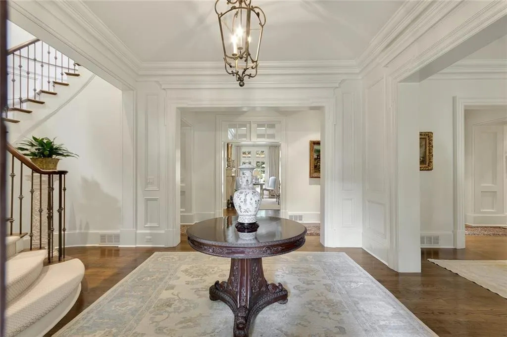 18 Leighton Court, Atlanta, Georgia 30327, 6 Bedrooms Bedrooms, ,6 BathroomsBathrooms,Residential,Sold,18 Leighton Court,6914096 18 Leighton Court, Atlanta, Georgia 30327, 6 Bedrooms Bedrooms, ,6 BathroomsBathrooms,Residential,Sold,18 Leighton Court,6914096