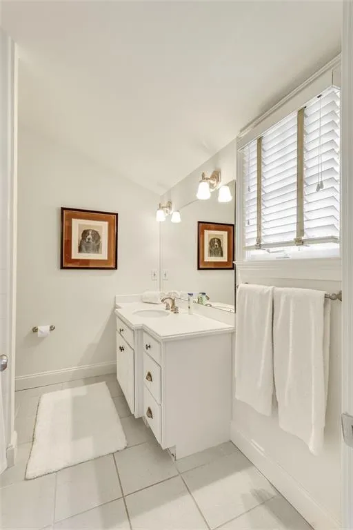 18 Leighton Court, Atlanta, Georgia 30327, 6 Bedrooms Bedrooms, ,6 BathroomsBathrooms,Residential,Sold,18 Leighton Court,6914096 18 Leighton Court, Atlanta, Georgia 30327, 6 Bedrooms Bedrooms, ,6 BathroomsBathrooms,Residential,Sold,18 Leighton Court,6914096