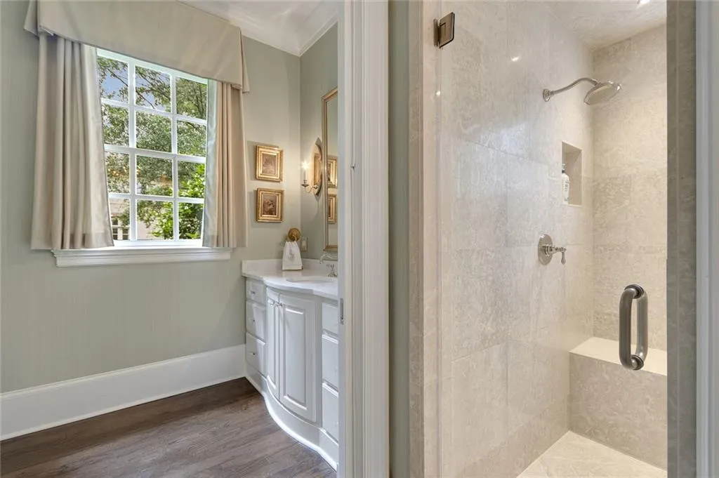 18 Leighton Court, Atlanta, Georgia 30327, 6 Bedrooms Bedrooms, ,6 BathroomsBathrooms,Residential,Sold,18 Leighton Court,6914096 18 Leighton Court, Atlanta, Georgia 30327, 6 Bedrooms Bedrooms, ,6 BathroomsBathrooms,Residential,Sold,18 Leighton Court,6914096