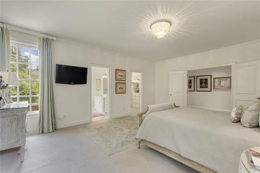 18 Leighton Court, Atlanta, Georgia 30327, 6 Bedrooms Bedrooms, ,6 BathroomsBathrooms,Residential,Sold,18 Leighton Court,6914096 18 Leighton Court, Atlanta, Georgia 30327, 6 Bedrooms Bedrooms, ,6 BathroomsBathrooms,Residential,Sold,18 Leighton Court,6914096