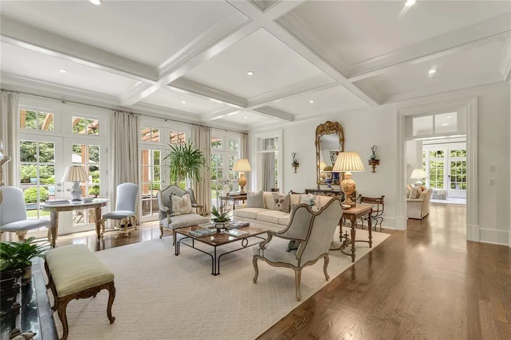 18 Leighton Court, Atlanta, Georgia 30327, 6 Bedrooms Bedrooms, ,6 BathroomsBathrooms,Residential,Sold,18 Leighton Court,6914096 18 Leighton Court, Atlanta, Georgia 30327, 6 Bedrooms Bedrooms, ,6 BathroomsBathrooms,Residential,Sold,18 Leighton Court,6914096