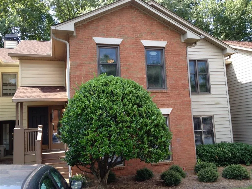 508 Garden Court, Sandy Springs, Georgia 30328, 3 Bedrooms Bedrooms, ,2 BathroomsBathrooms,Residential,Sold,508 Garden Court,5875840