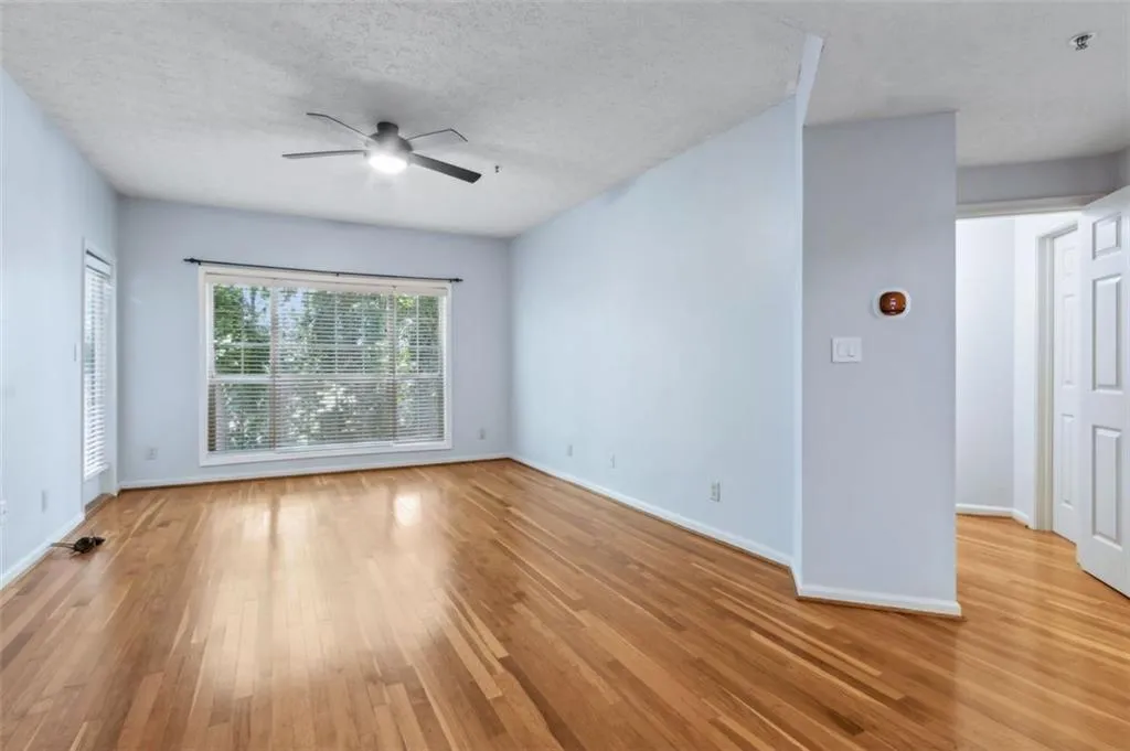 1250 Parkwood Circle Se Unit 3204, Atlanta, Georgia 30339, 2 Bedrooms Bedrooms, ,2 BathroomsBathrooms,Residential,For Sale,1250 Parkwood Circle Se Unit 3204,7617162