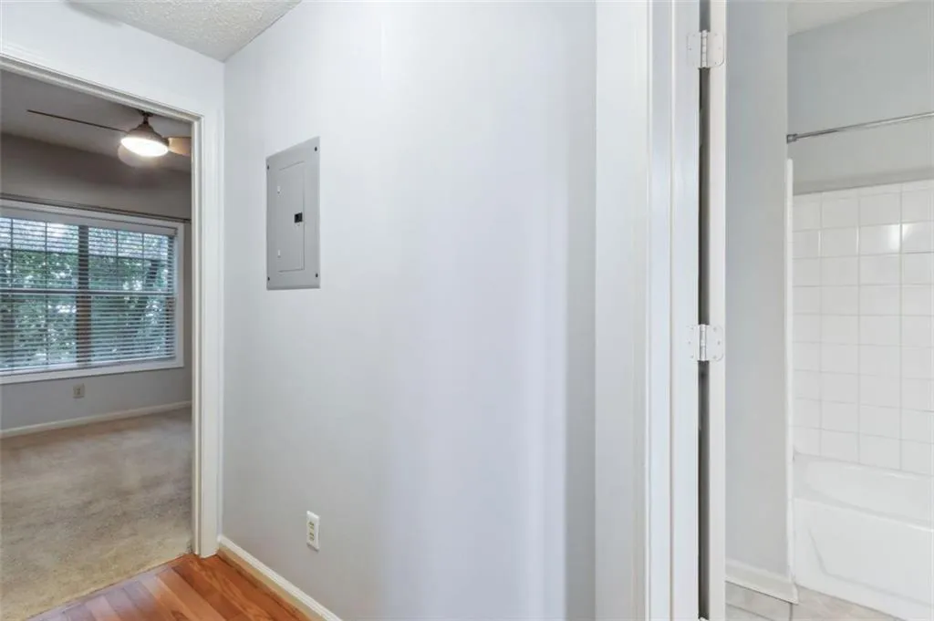 1250 Parkwood Circle Se Unit 3204, Atlanta, Georgia 30339, 2 Bedrooms Bedrooms, ,2 BathroomsBathrooms,Residential,For Sale,1250 Parkwood Circle Se Unit 3204,7617162