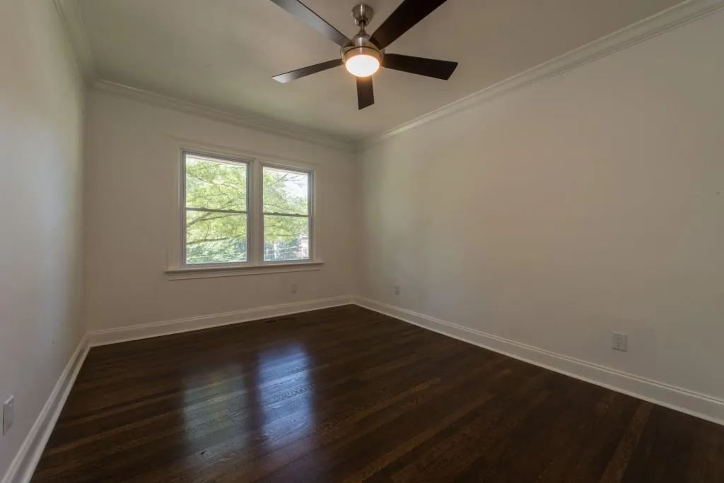 380 Windsor Parkway, Atlanta, Georgia 30342, 4 Bedrooms Bedrooms, ,3 BathroomsBathrooms,Residential,Sold,380 Windsor Parkway,5581090