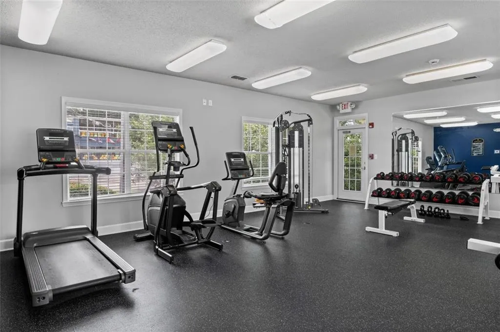 1150 Collier Road Nw Unit 6h, Atlanta, Georgia 30318, 1 Bedroom Bedrooms, ,1 BathroomBathrooms,Residential,For Sale,1150 Collier Road Nw Unit 6h,7588400