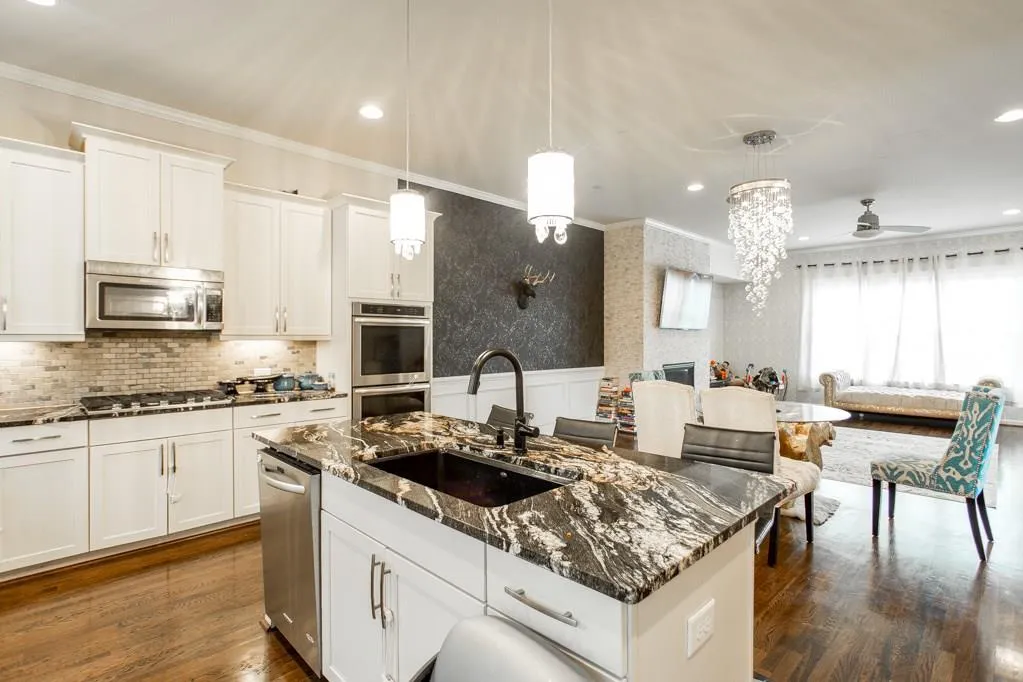 974 Thibideau Court, Atlanta, Georgia 30328, 4 Bedrooms Bedrooms, ,3 BathroomsBathrooms,Residential,Sold,974 Thibideau Court,6097071