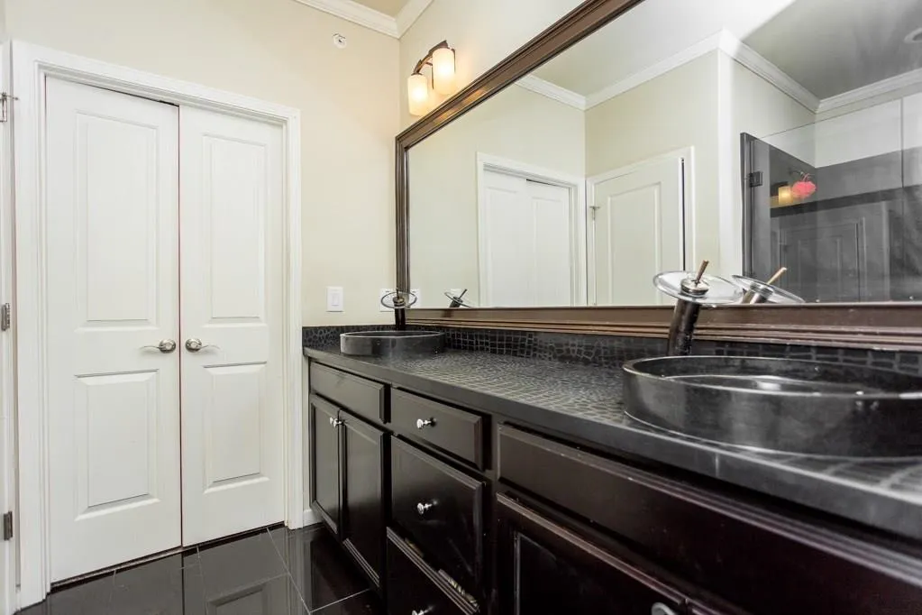 974 Thibideau Court, Atlanta, Georgia 30328, 4 Bedrooms Bedrooms, ,3 BathroomsBathrooms,Residential,Sold,974 Thibideau Court,6097071