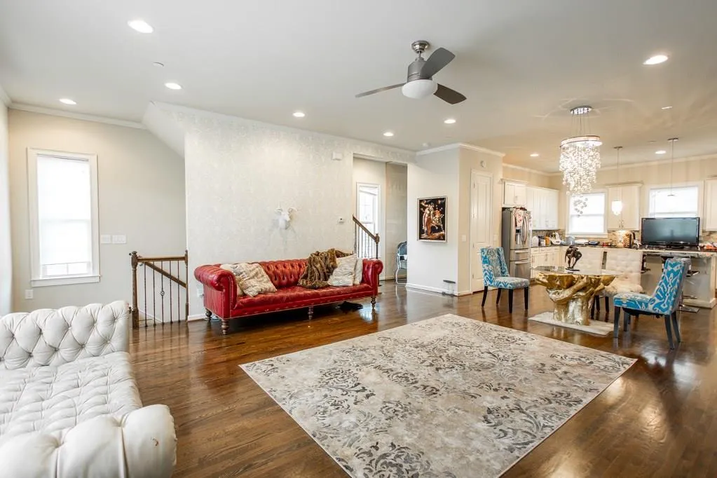 974 Thibideau Court, Atlanta, Georgia 30328, 4 Bedrooms Bedrooms, ,3 BathroomsBathrooms,Residential,Sold,974 Thibideau Court,6097071