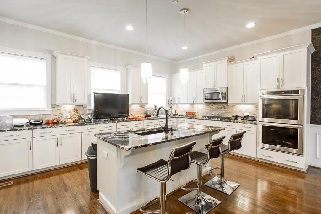 974 Thibideau Court, Atlanta, Georgia 30328, 4 Bedrooms Bedrooms, ,3 BathroomsBathrooms,Residential,Sold,974 Thibideau Court,6097071