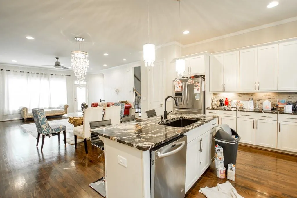 974 Thibideau Court, Atlanta, Georgia 30328, 4 Bedrooms Bedrooms, ,3 BathroomsBathrooms,Residential,Sold,974 Thibideau Court,6097071