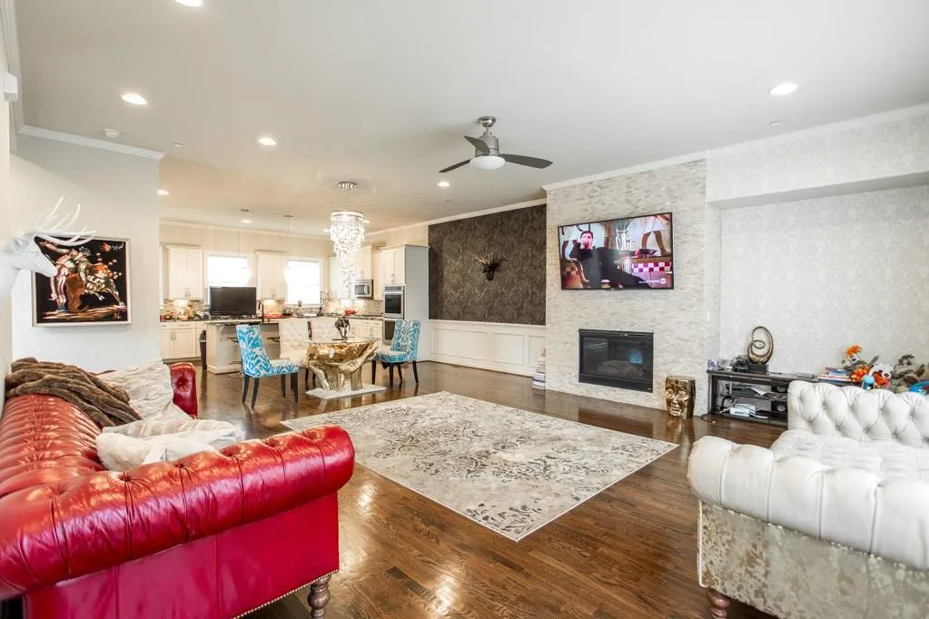 974 Thibideau Court, Atlanta, Georgia 30328, 4 Bedrooms Bedrooms, ,3 BathroomsBathrooms,Residential,Sold,974 Thibideau Court,6097071