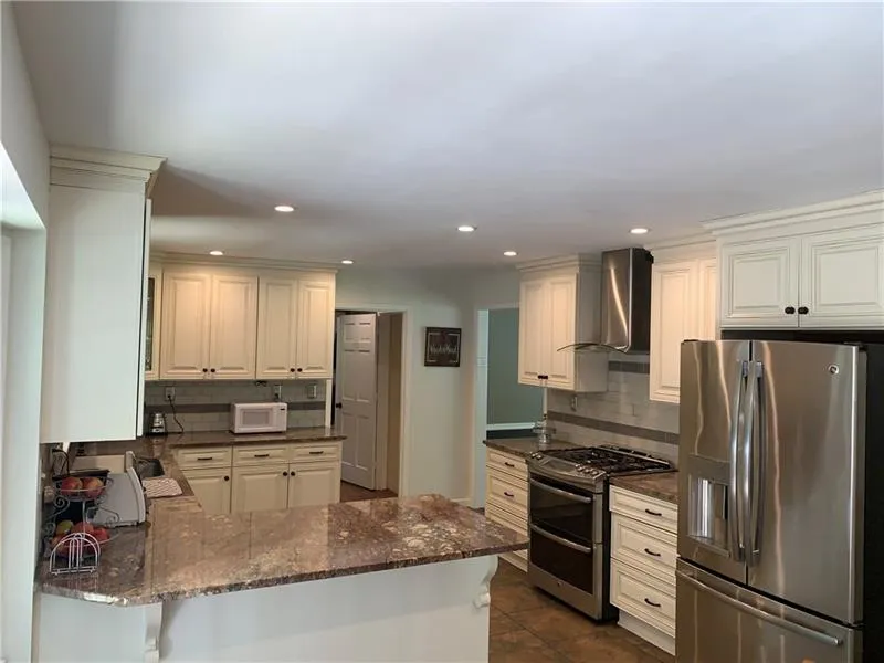 5085 Nesbit Ferry Lane, Atlanta, Georgia 30350, 4 Bedrooms Bedrooms, ,3 BathroomsBathrooms,Residential,Sold,5085 Nesbit Ferry Lane,6734763