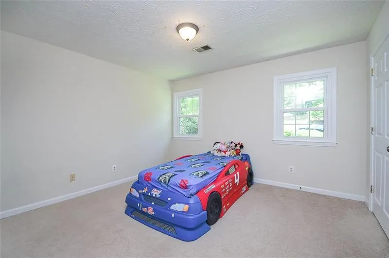 5085 Nesbit Ferry Lane, Atlanta, Georgia 30350, 4 Bedrooms Bedrooms, ,3 BathroomsBathrooms,Residential,Sold,5085 Nesbit Ferry Lane,6734763