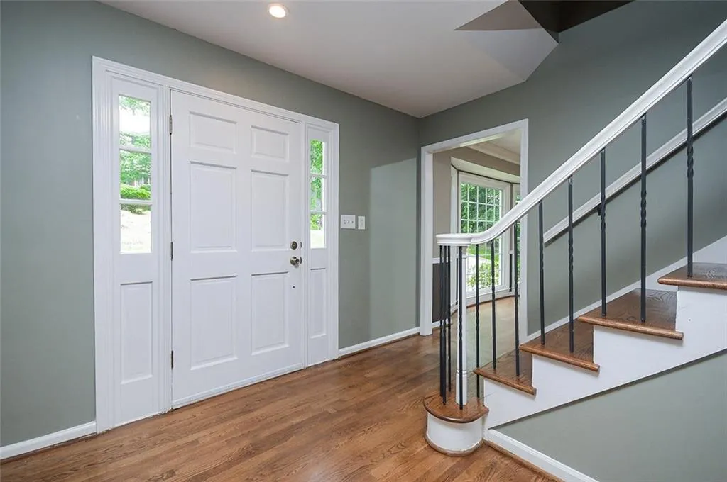 5085 Nesbit Ferry Lane, Atlanta, Georgia 30350, 4 Bedrooms Bedrooms, ,3 BathroomsBathrooms,Residential,Sold,5085 Nesbit Ferry Lane,6734763