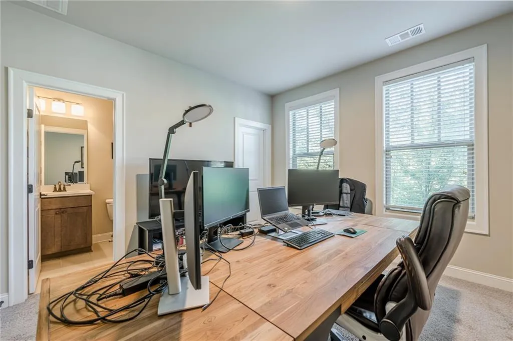 243 Franklin Road, Atlanta, Georgia 30342, 3 Bedrooms Bedrooms, ,3 BathroomsBathrooms,Residential,For Sale,243 Franklin Road,7721645