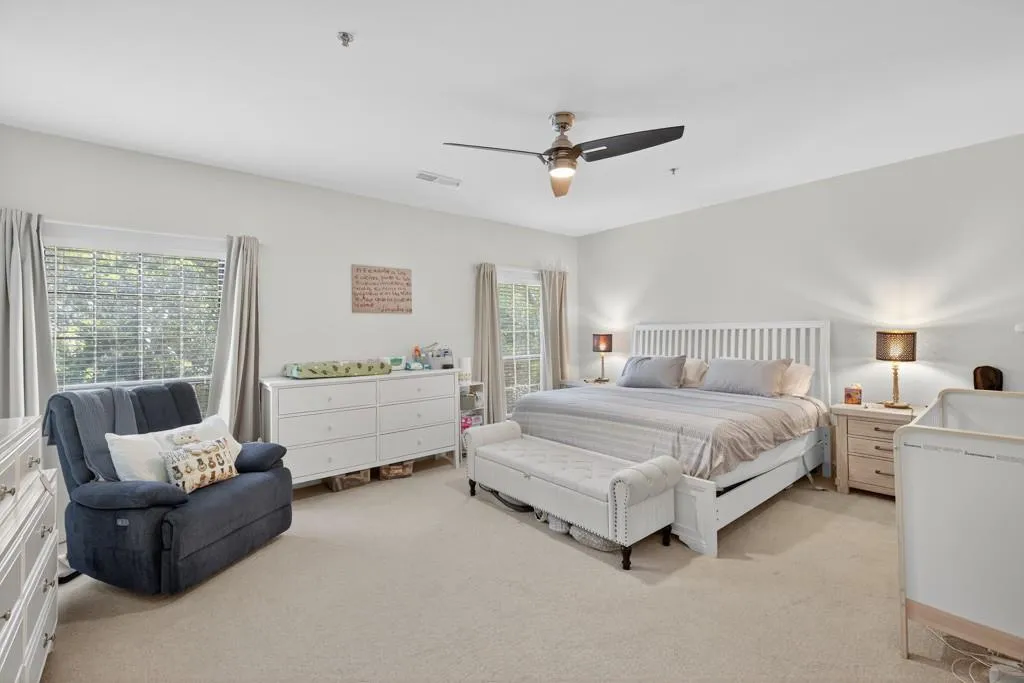 2865 Lenox Road Ne Unit 207, Atlanta, Georgia 30324, 2 Bedrooms Bedrooms, ,2 BathroomsBathrooms,Residential,For Sale,2865 Lenox Road Ne Unit 207,7650323
