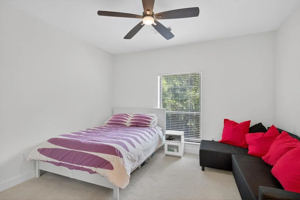 2865 Lenox Road Ne Unit 207, Atlanta, Georgia 30324, 2 Bedrooms Bedrooms, ,2 BathroomsBathrooms,Residential,For Sale,2865 Lenox Road Ne Unit 207,7650323
