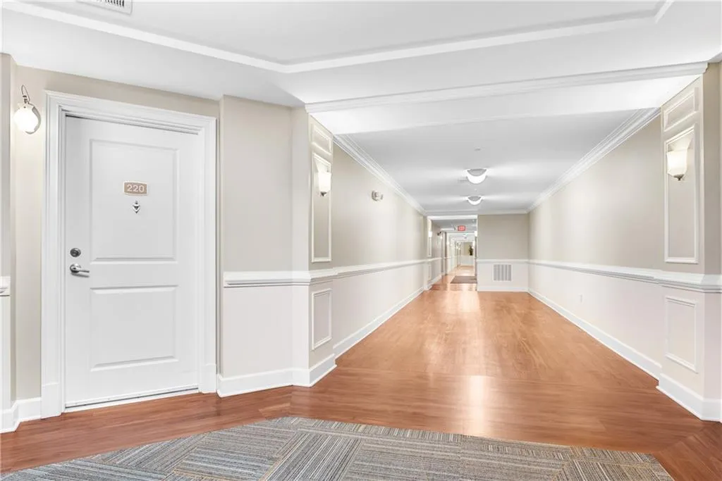 200 River Vista Drive Unit 220, Atlanta, Georgia 30339, 2 Bedrooms Bedrooms, ,2 BathroomsBathrooms,Residential,Sold,200 River Vista Drive Unit 220,7175003