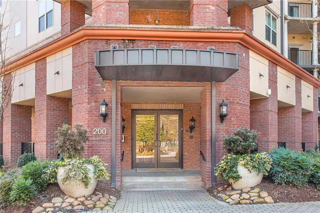 200 River Vista Drive Unit 220, Atlanta, Georgia 30339, 2 Bedrooms Bedrooms, ,2 BathroomsBathrooms,Residential,Sold,200 River Vista Drive Unit 220,7175003
