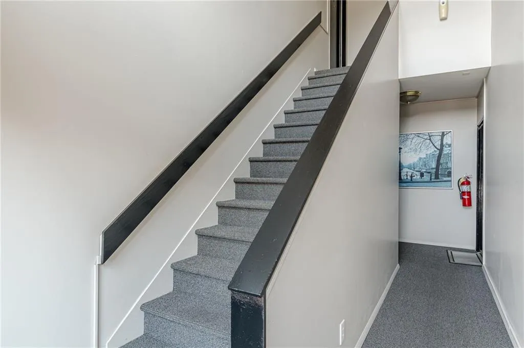 1705 Monroe Drive Ne Unit C05, Atlanta, Georgia 30324, 2 Bedrooms Bedrooms, ,1 BathroomBathrooms,Residential,For Sale,1705 Monroe Drive Ne Unit C05,7637687