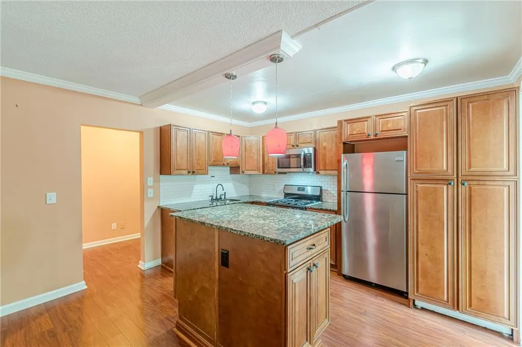 1705 Monroe Drive Ne Unit C05, Atlanta, Georgia 30324, 2 Bedrooms Bedrooms, ,1 BathroomBathrooms,Residential,For Sale,1705 Monroe Drive Ne Unit C05,7637687