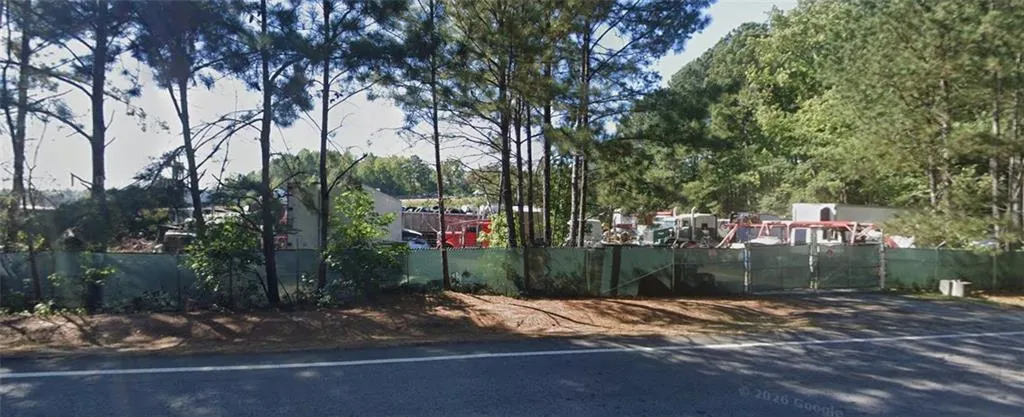 7807 Covington Hwy