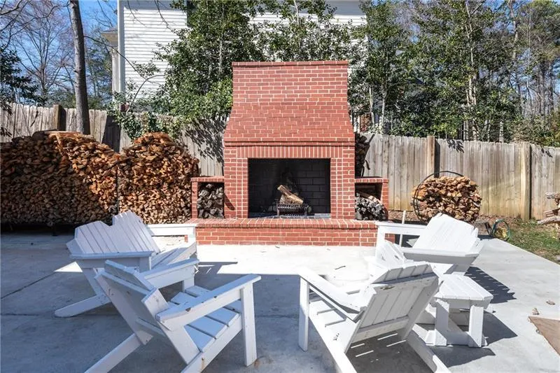 139 W Paces Ferry Road Nw, Atlanta, Georgia 30305, 5 Bedrooms Bedrooms, ,5 BathroomsBathrooms,Residential,For Sale,139 W Paces Ferry Road Nw,7554341
