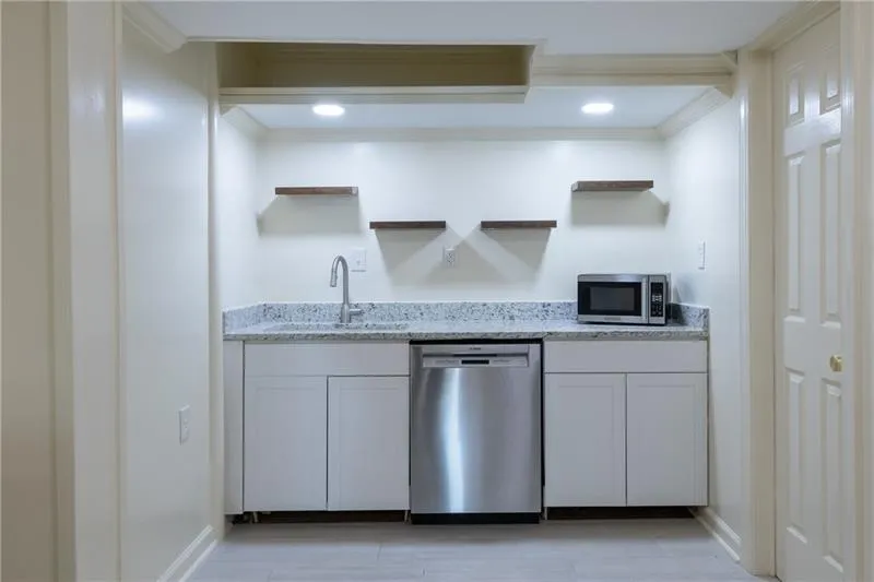 Lower level kitchenette