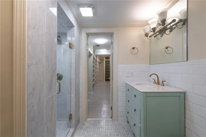 139 W Paces Ferry Road Nw, Atlanta, Georgia 30305, 5 Bedrooms Bedrooms, ,5 BathroomsBathrooms,Residential,For Sale,139 W Paces Ferry Road Nw,7554341