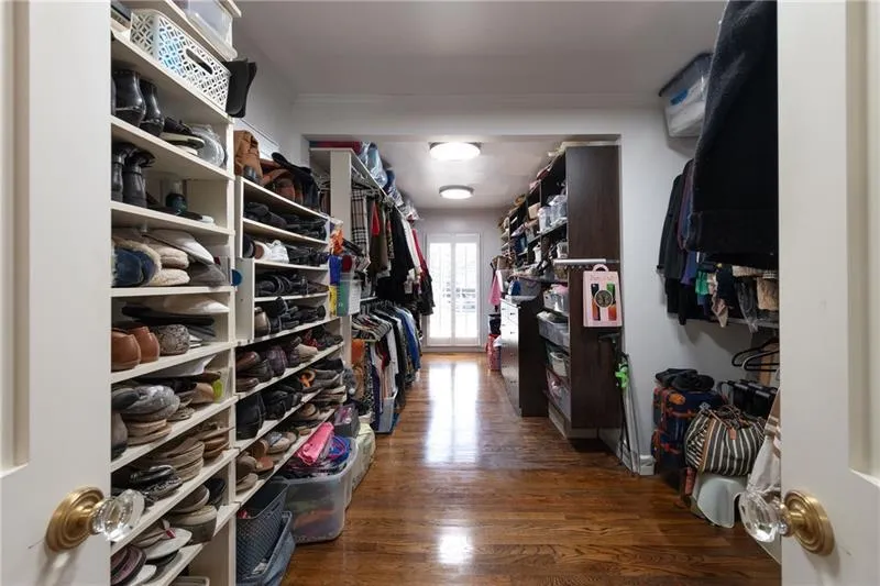 139 W Paces Ferry Road Nw, Atlanta, Georgia 30305, 5 Bedrooms Bedrooms, ,5 BathroomsBathrooms,Residential,For Sale,139 W Paces Ferry Road Nw,7554341