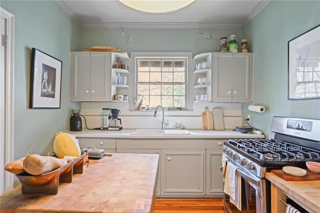 787 Piedmont Way Ne, Atlanta, Georgia 30324, 3 Bedrooms Bedrooms, 0 ,2 BathroomsBathrooms,Residential,For Sale,787 Piedmont Way Ne,7743959